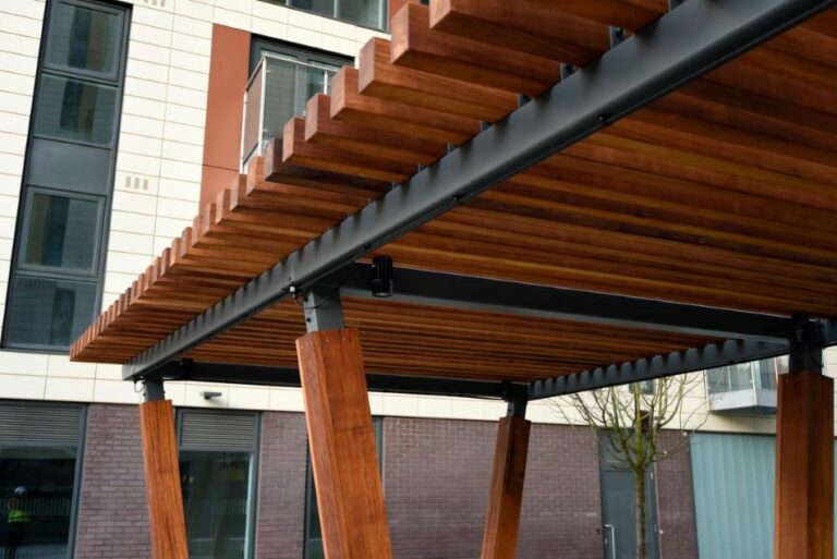 7 Inspirasi Desain Kanopi Baja Ringan Minimalis